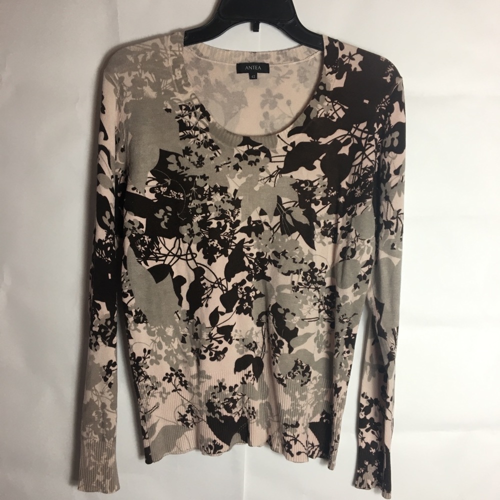 Sweater Size XL brown